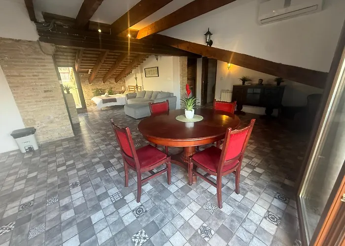 Kiwi Penthouses Apartman *